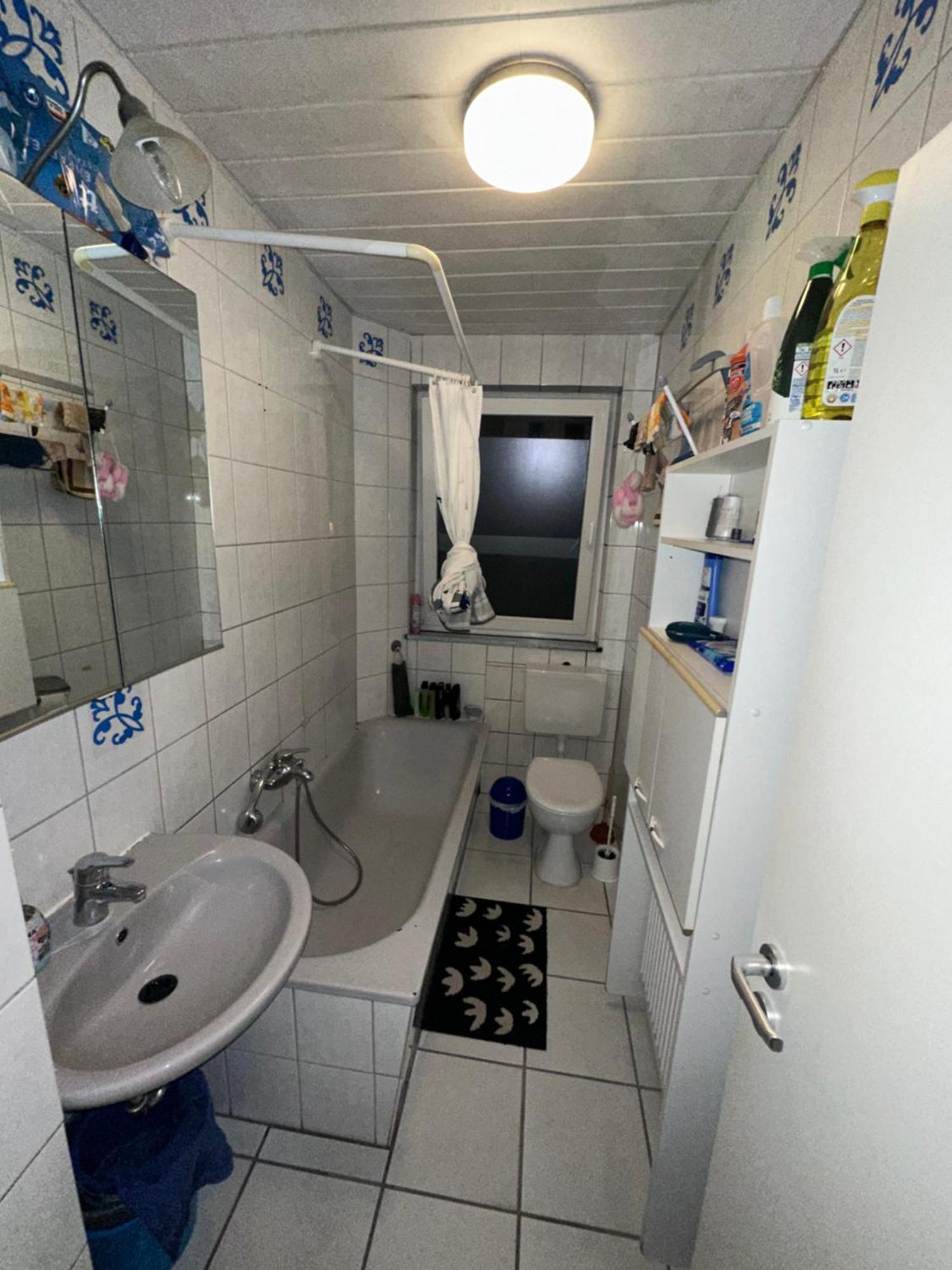 Schoenes Zimmer In Bahnhofsnaehe In Einer Wohnung Mit Grosser Terrasse Gießen Dış mekan fotoğraf