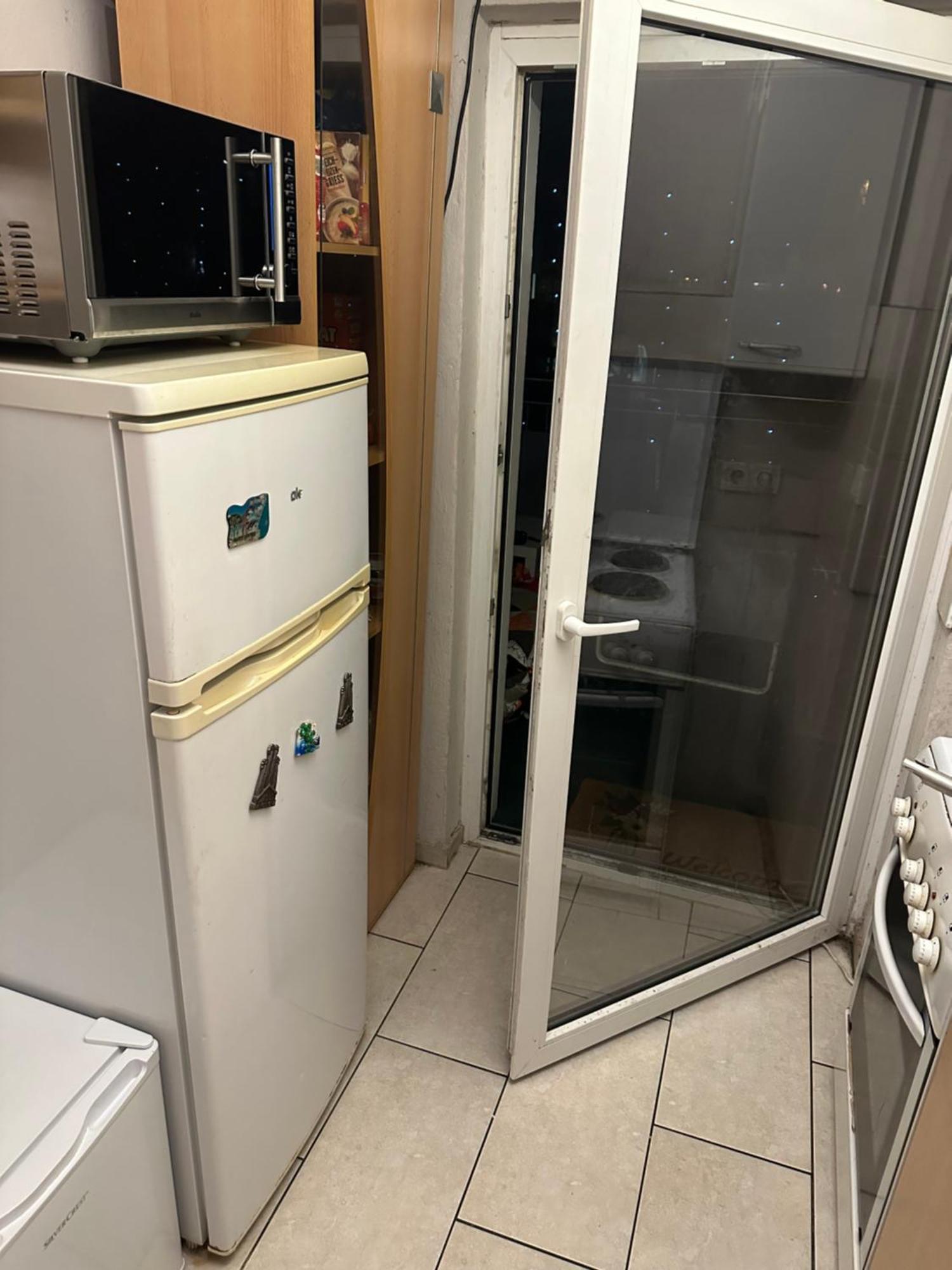 Schoenes Zimmer In Bahnhofsnaehe In Einer Wohnung Mit Grosser Terrasse Gießen Dış mekan fotoğraf