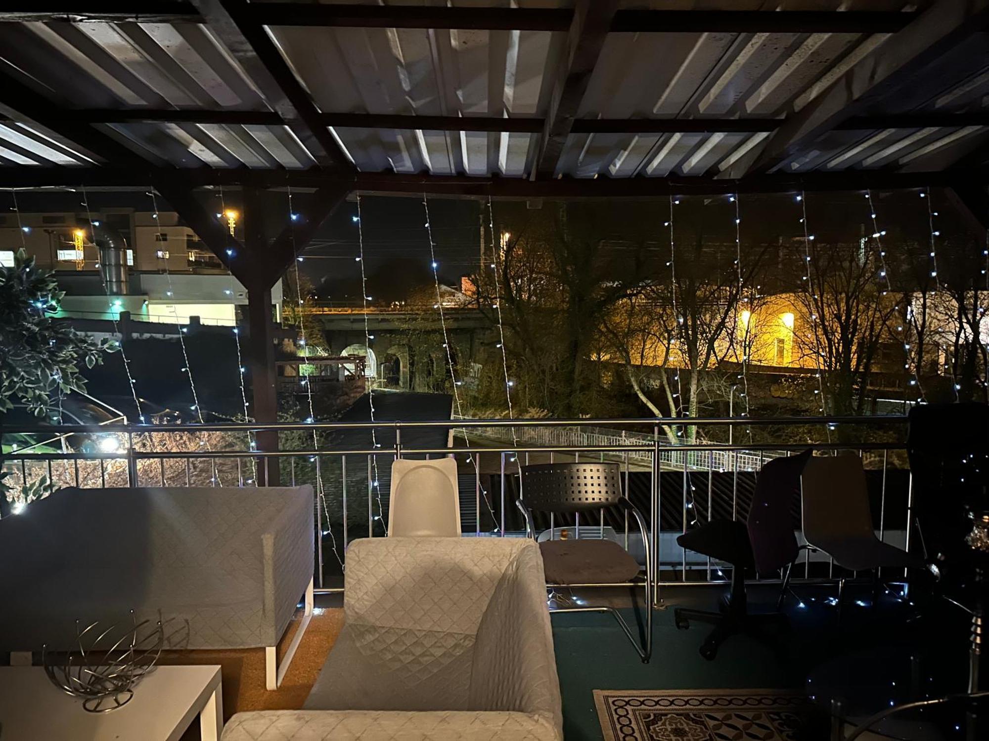 Schoenes Zimmer In Bahnhofsnaehe In Einer Wohnung Mit Grosser Terrasse Gießen Dış mekan fotoğraf
