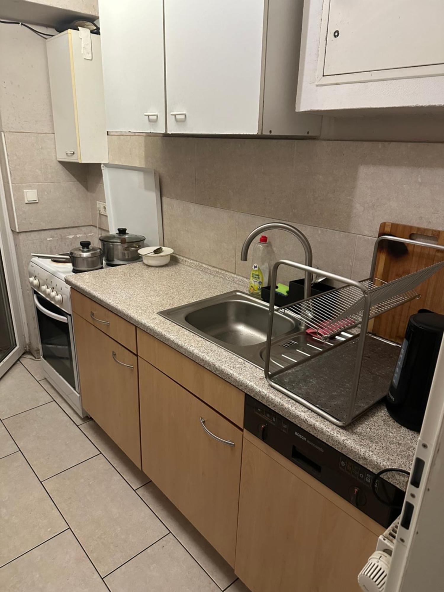 Schoenes Zimmer In Bahnhofsnaehe In Einer Wohnung Mit Grosser Terrasse Gießen Dış mekan fotoğraf