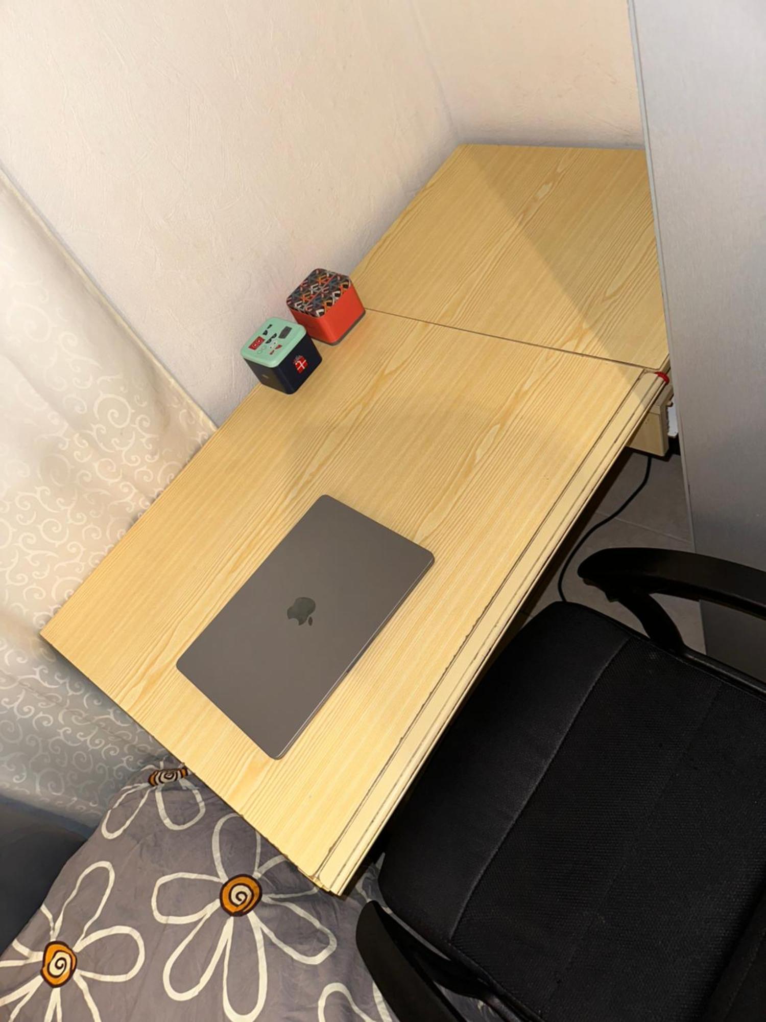 Schoenes Zimmer In Bahnhofsnaehe In Einer Wohnung Mit Grosser Terrasse Gießen Dış mekan fotoğraf