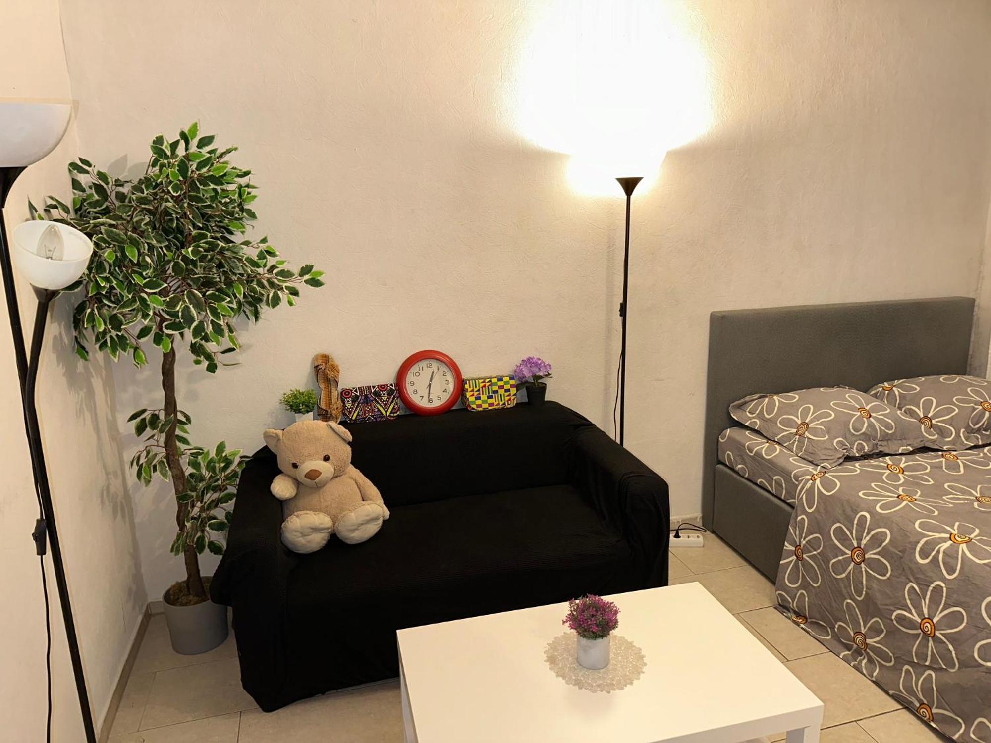 Schoenes Zimmer In Bahnhofsnaehe In Einer Wohnung Mit Grosser Terrasse Gießen Dış mekan fotoğraf